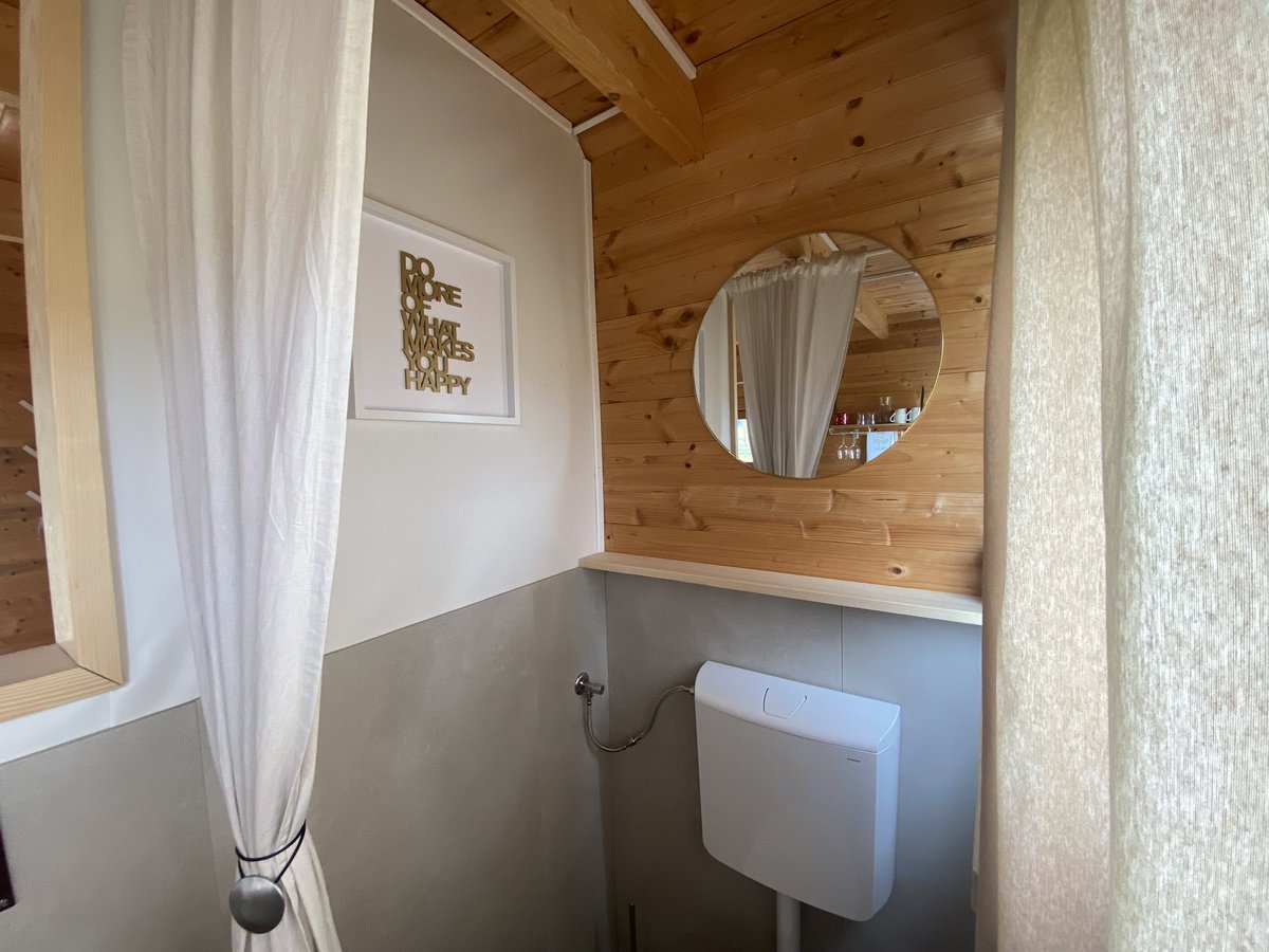 KolpaResort's tweet photo. 🌿 We're thrilled to announce the latest update to our nature oasis glamping house! 🏕️✨🌿

#NatureOasis #glamping #TinyHouseMagic
#slovenianature #kolparesort #belakrajina #slovenia #nature #GlampingEscape #LuxuryUnderTheStars #RusticLuxury #NatureGlam #AdventureInStyle https://t.co/xZ0xE6Ofwq