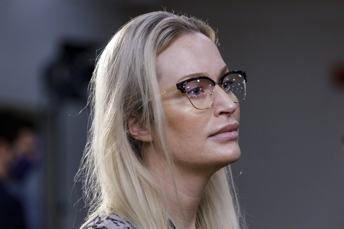 Thread by amuse WHO IS CHRISTINA PUSHAW🧵 You may have heard ab