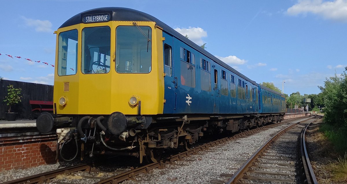 kippingjim's tweet photo. Driving turn No300 today, didn't realise! Splendid traction for it. Everything from Diner Shunts to Santas, Works Trains, Galas, Film jobs .. allsorts .. a privilege always. Just over 17,500 footplate miles so far on our 12 mile railway! @elrdiesel @eastlancsrly @ELRPSociety https://t.co/mLeJZFcwm8