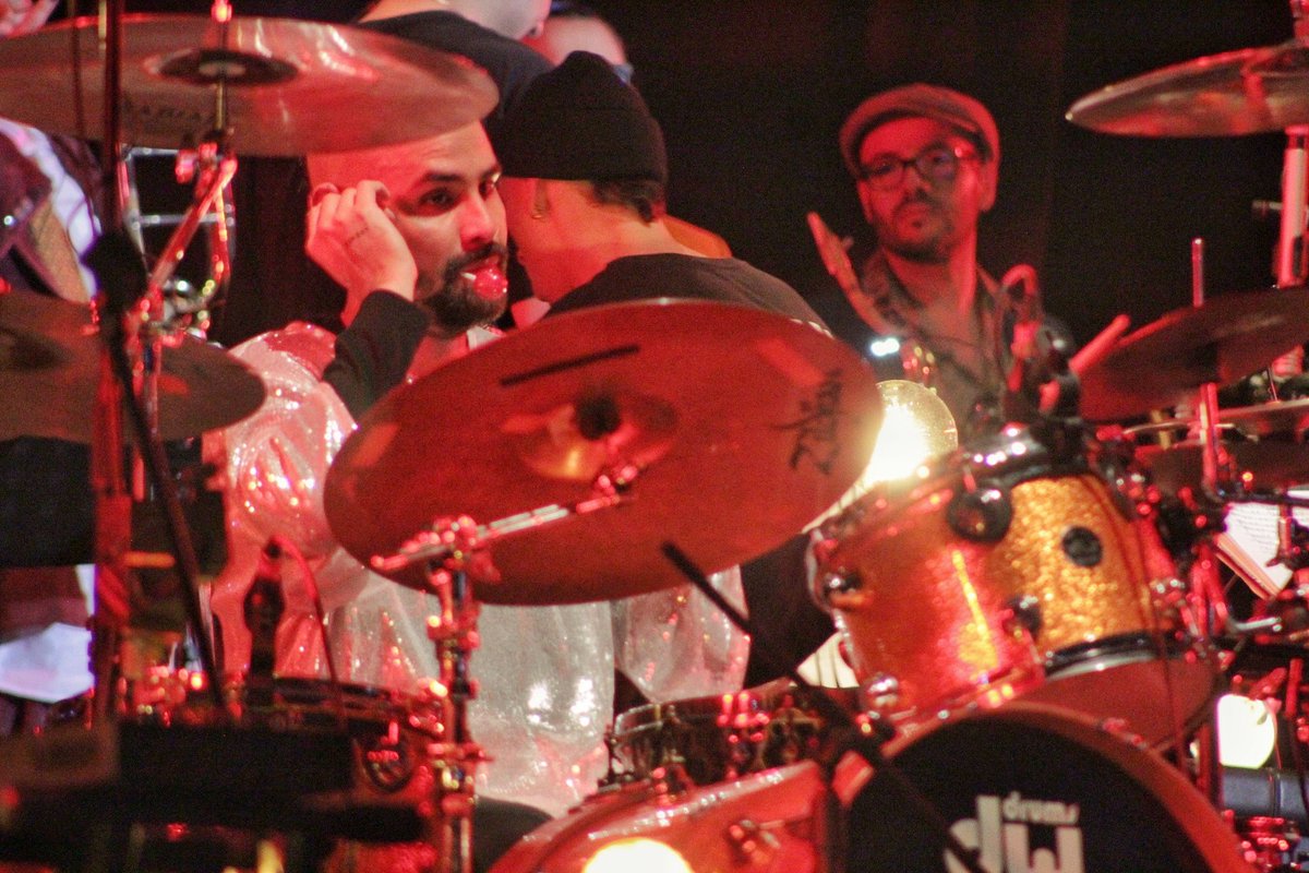 𝖒 𝖎 𝖑 𝖔 tweet media