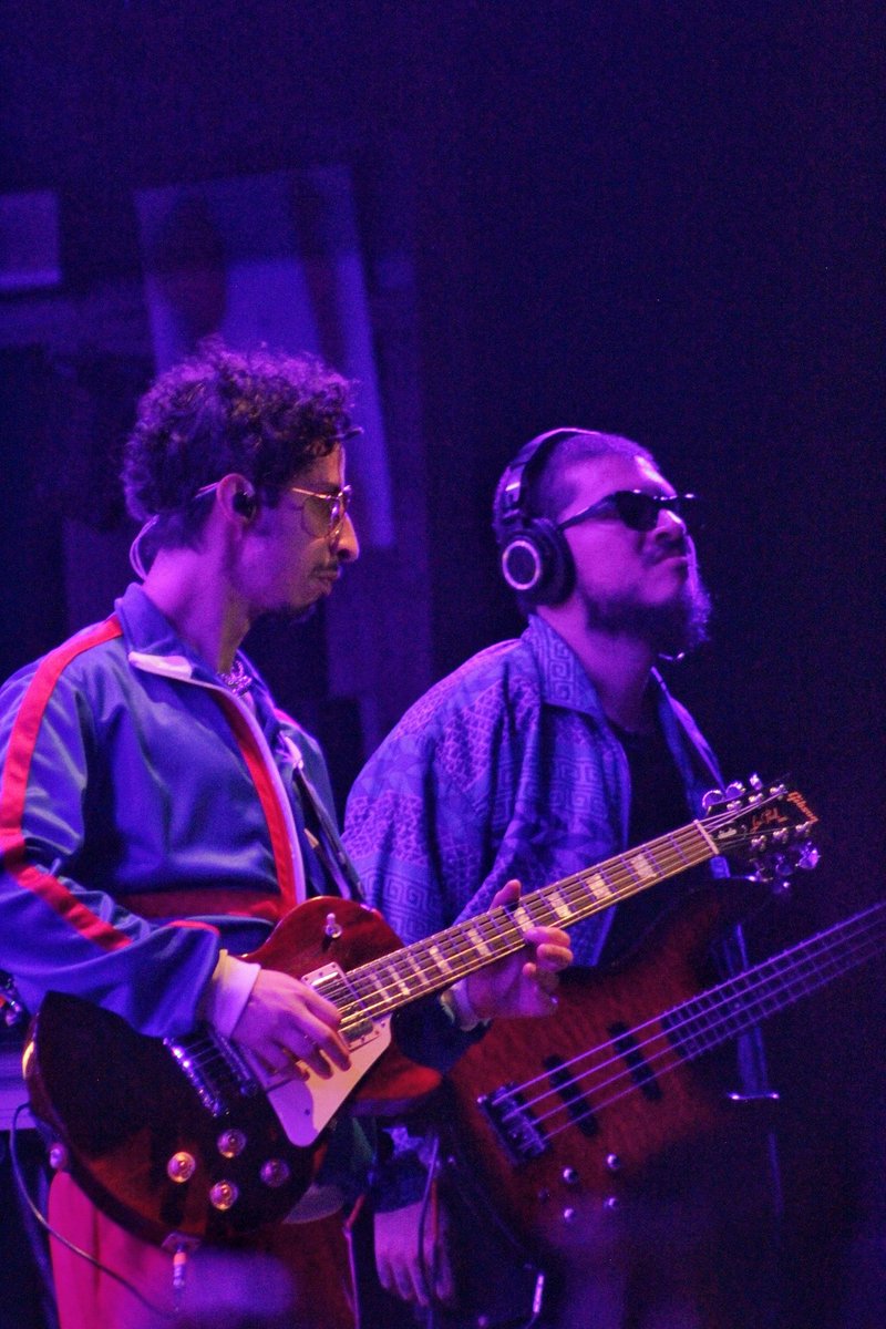 Va a pasar un buen tiempo para superar lo de anoche. Gracias a la banda y la gente por la energía 🏴‍☠️🔥🫡

Acá algunas de las fotos que tuve el inmenso honor de tomar para <a href="/Pal_Toque/">Paltoque.com</a>.

Gracias <a href="/Pal_Toque/">Paltoque.com</a> <a href="/LosPetitFellas/">· LosPetitFellas ·</a> <a href="/paramo_presenta/">Páramo Presenta</a> 🔥🔥🔥🔥🔥