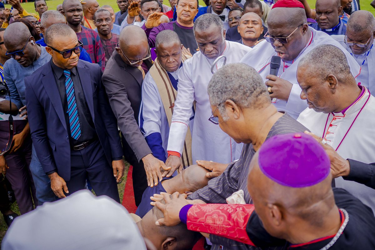 Today I fulfilled my campaign promise of rededicating Abia to God, as I joined our fathers in faith in a special day of prayer for our state. An exercise I consider the most important in this transition process.