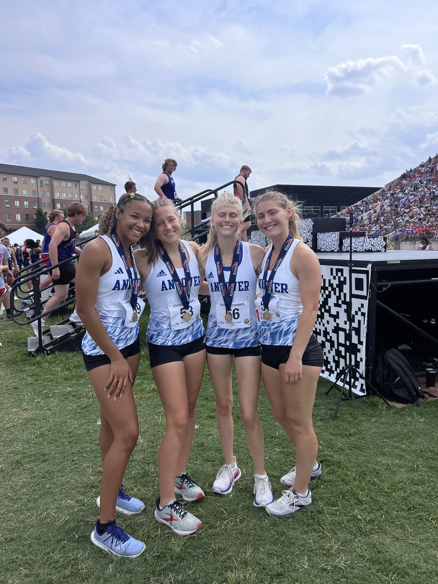 Congratulations to Lexi Gagnon, Kenzy MacBeth, Lauren Heinz, &amp; McKinlee Walker for placing 4th in the 4x1 Relay at the State Track Meet!