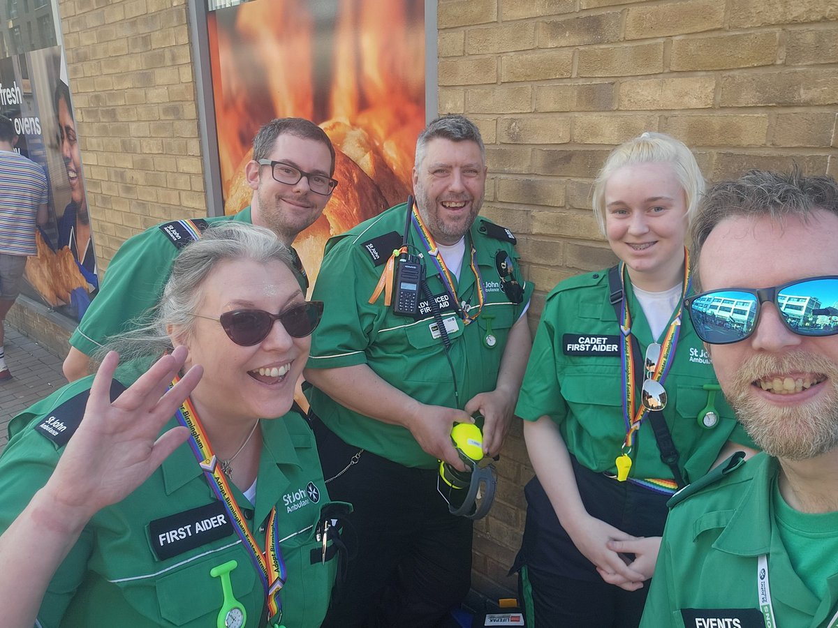 SJA_DConlon's tweet photo. Across the Party in Hurst St and over at the stages at Smithfield  we have a number of @stjohnambulance first aid teams, supported by cycle responders, emergency ambulance crews and health care professional response teams. https://t.co/2hjzvDkD5P