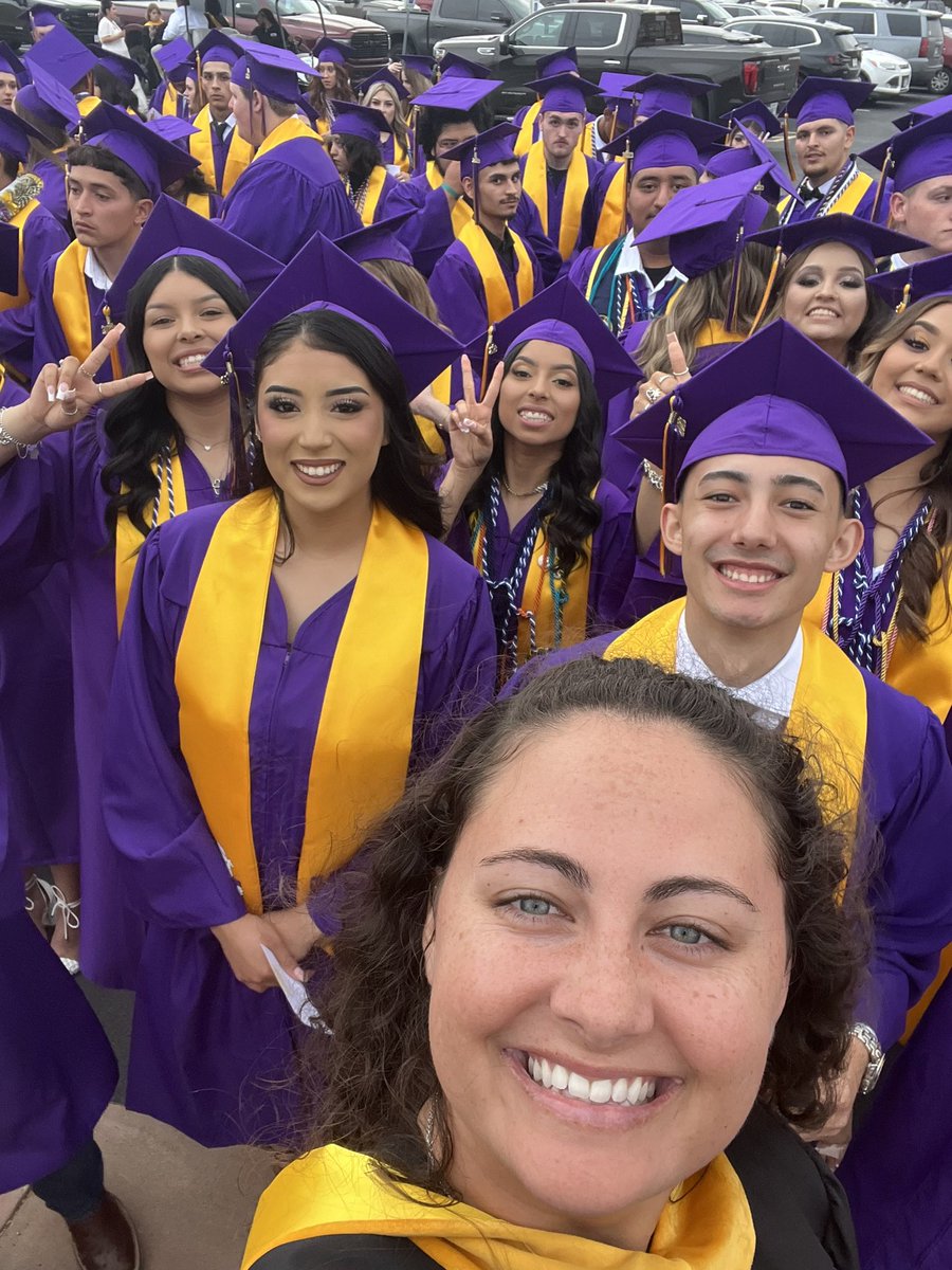 CoachbJohnstone's tweet photo. Proud of these babies, I mean young adults 🥹. #MHSGraduation https://t.co/cdLBYPH89H