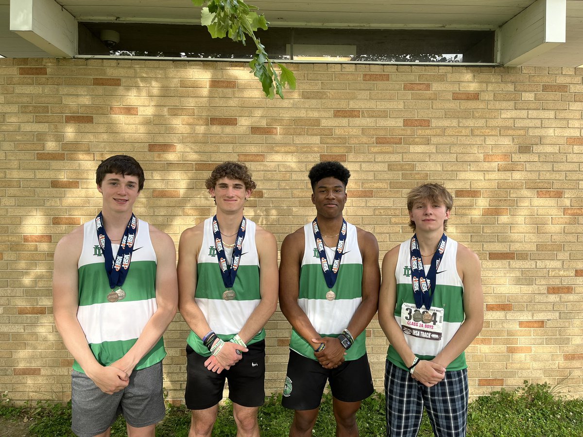 4x1 6th 42.75! Watching this group come together over the outdoor season has been a privilege. Luke Mailander Kelly Watson Cash Langley Leo Glennon