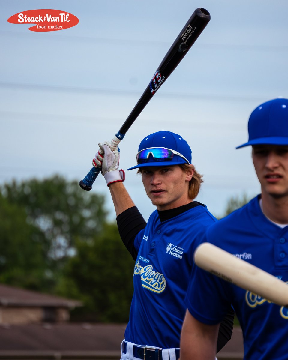 lakecocorndogs's tweet photo. T-minus 30 minutes to first pitch ⏰

Make sure to head out to Legacy Fields to support your Corn Dogs tonight against the @NWIOilmen at 7:00 PM 🌽🐶

#LakeCounty x #CornDogs https://t.co/qCRg6sidB3