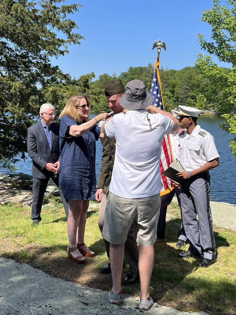 ArmyWP_MBB's tweet photo. Congratulations to Chris and Ben for graduating and commissioning today!

#GoArmy | #USMA2023 https://t.co/9zerKLwwAL