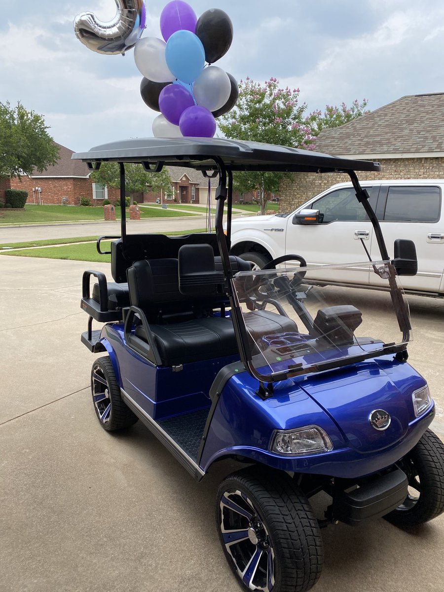 lisajean9's tweet image. Got myself a new ride! Can’t wait for the homecoming parade…field day…riding down to change the marquee… #35anniversary