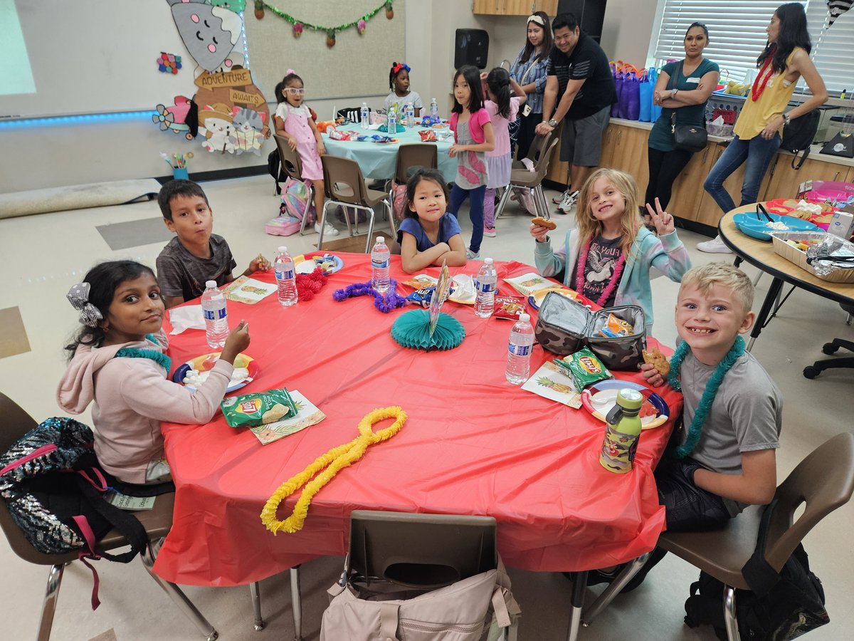 Ms.Hernandez's Class tweet media