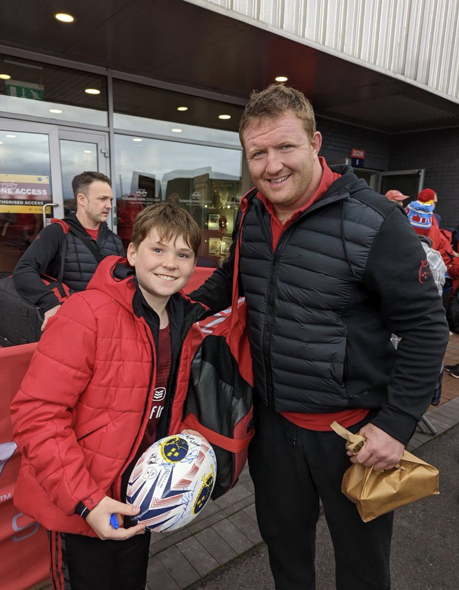 So unbelievably proud of Munster today but please give some love to Stephen Archer. A constant performer. Awesome today. Indispensable ('all of a sudden'). One of those people that make this club so special. #STOvMUN #munster #URCFinal #StephenArcher #legend