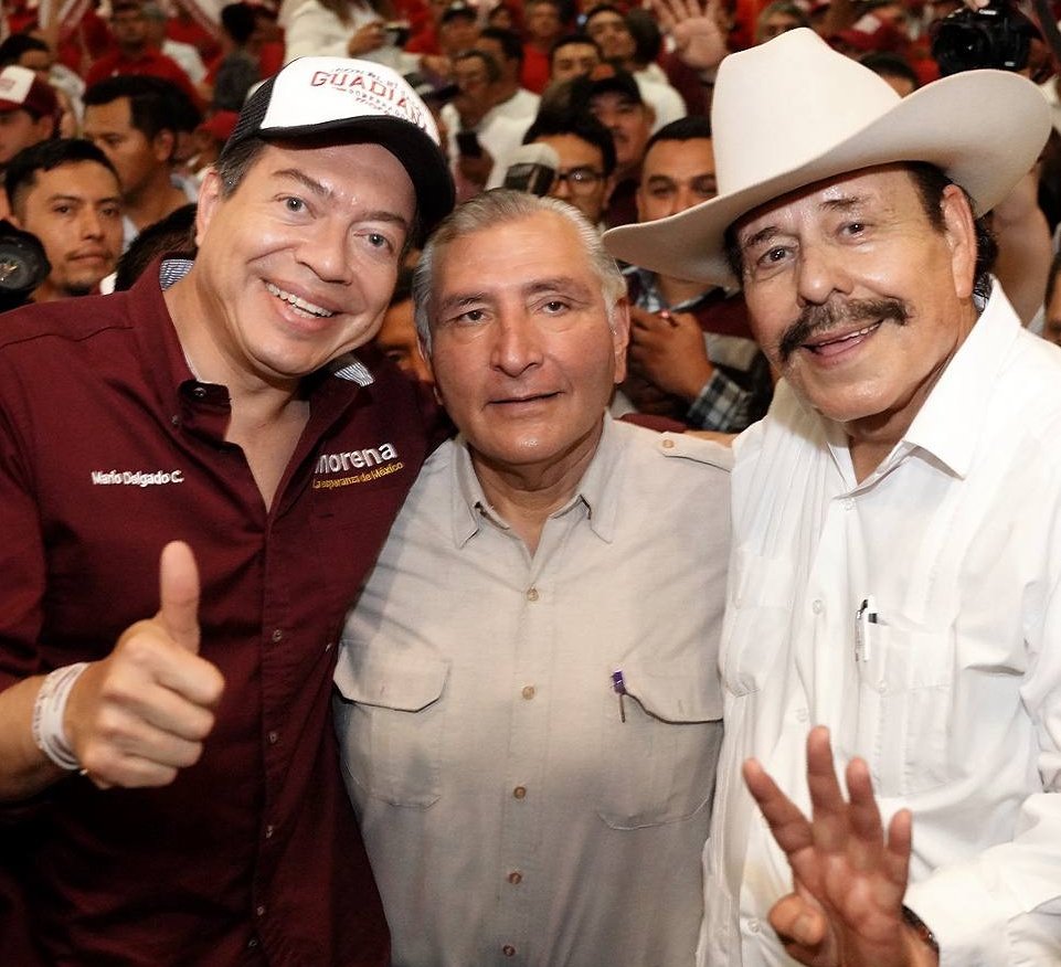 DirMegamedia's tweet image. CRISIS EN #MORENA | A pocos días de las elecciones, entra en crisis la alianza Morena-Verde en #Coahuila. "Aquí nadie se va a rajar", afirma @leninperezr : bit.ly/3IJxTkU / Las cúpulas nacionales apoyan a @aguadiana : bit.ly/42dzoP0 #DYInforma