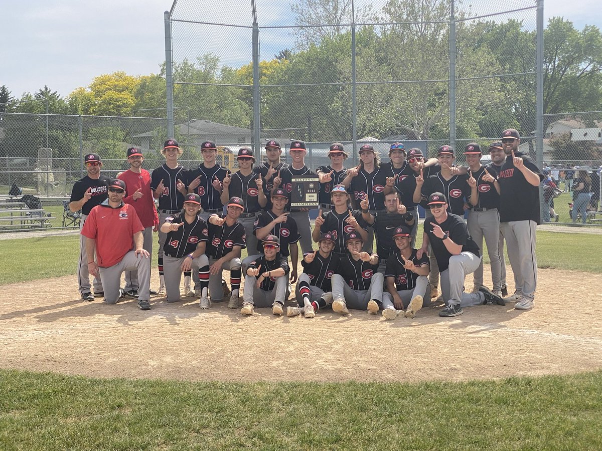 _grantbaseball's tweet photo. 🏆 REGIONAL CHAMPIONS 🏆

Grant - 4
Streamwood - 0 https://t.co/113v8JwrI1