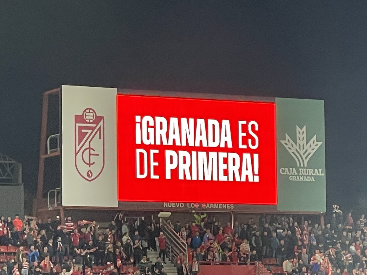 fdlaguardia's tweet photo. Gracias a la vida por permitirme vivirlo con mi hija. “Gracias, Dios, por el fútbol, por estas lágrimas”. Ahora y siempre @GranadaCF https://t.co/Jr6TRODH91