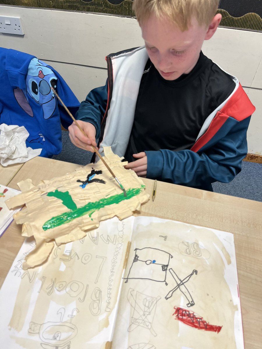 BHPSMansfield's tweet photo. Last day of term what else would class #4LD do but bring out the paint. We had tremendous fun finishing our Egyptian scrolls. https://t.co/Tg0jMAsiG0