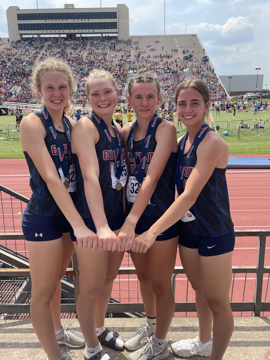 Girls 4x1 takes fourth.