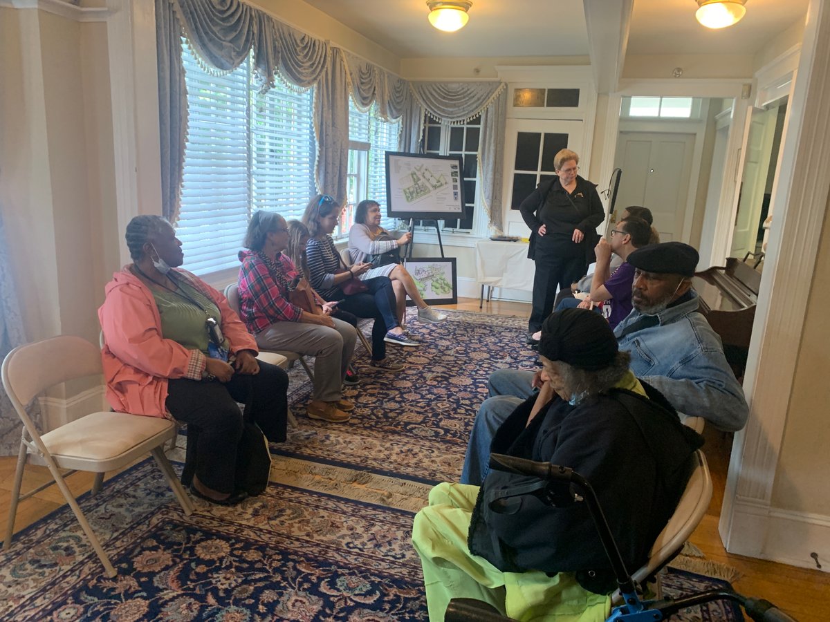 NewsomeHouse's tweet photo. Great tour organized by Virginia Access with visually impaired community members! The audio descriptors were amazing, bringing out details about the artifacts.

We are open for walk-on tours Thursday-Saturday, 10am-5pm. Please call ahead for large groups!

#NewsomeHouse https://t.co/g8SM9T81C0