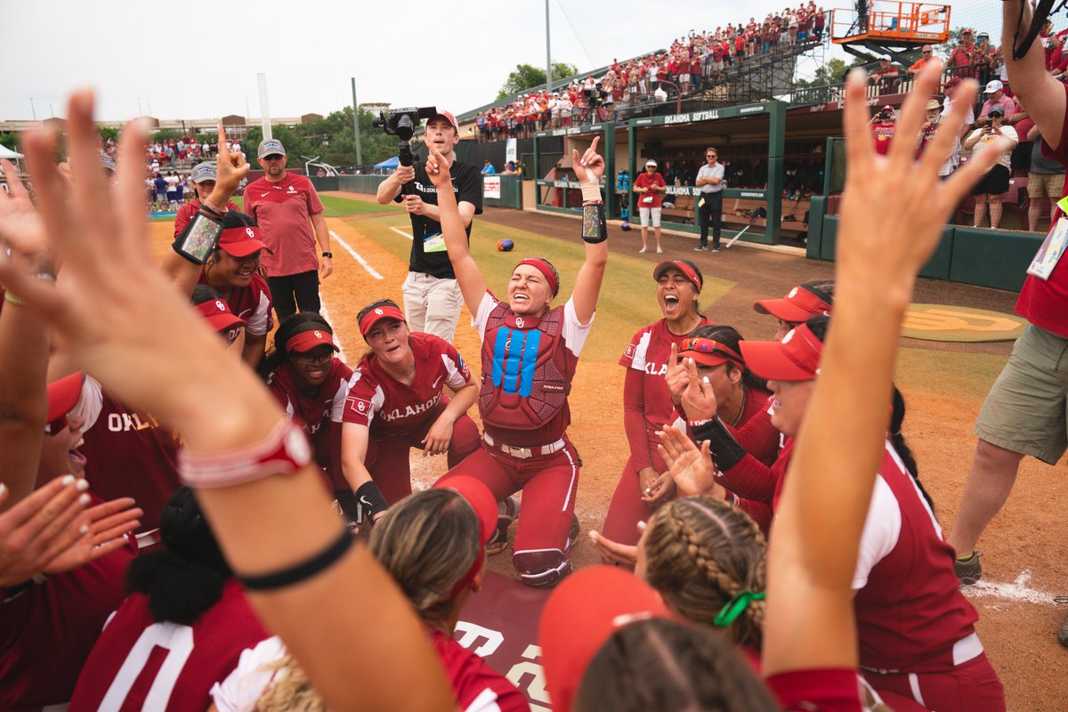 Oklahoma Softball on Twitter "𝐓𝐫𝐚𝐝𝐢𝐭𝐢𝐨𝐧."