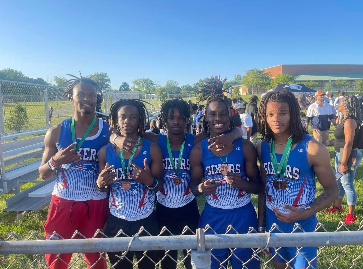 CoachOwensIHS's tweet photo. State Bound Sixers!! 🏃🏿💨💨💨
#trackandfield
@_Toomuchtone_
@Ajjordan_5 @jateize
@DispatchPreps @TheCOHSS @OHSAASports @dp_dispatch
@TopMasterChef @ColsCitySchools @NCAATrackField @OhioStateTFXC https://t.co/uXg25zXFK4