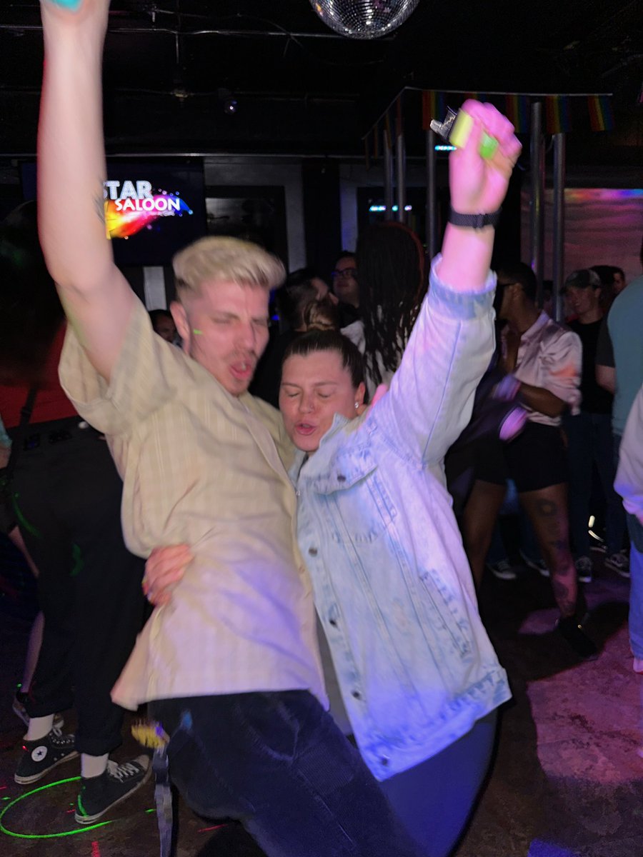 FloMillerShit's tweet photo. @emmillyrose143 this you? last week?🤨 https://t.co/3KDk1vIlUK