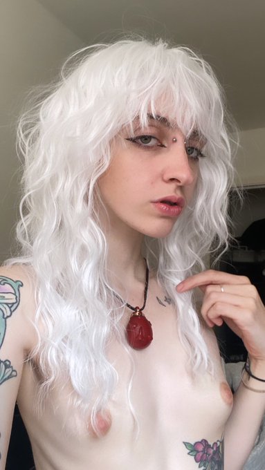 I gotta give what 373 didn&rsquo;t :// #Griffith #nsfwtwt #Berserk373 https://t.co/7bWLGbYBwF<a href="/tag/griffith"class="tags">#Griffith</a><a href="/tag/nsfwtwt"class="tags">#nsfwtwt</a><a href="/tag/berserk373"class="tags"><span>#berserk373</span></a>