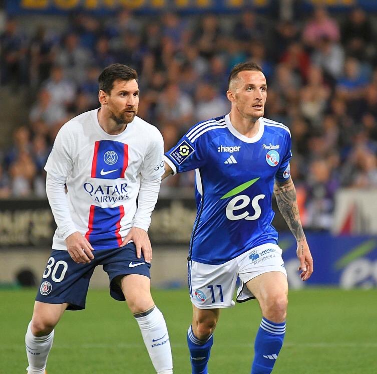 Une légende (à droite) #RCSAPSG