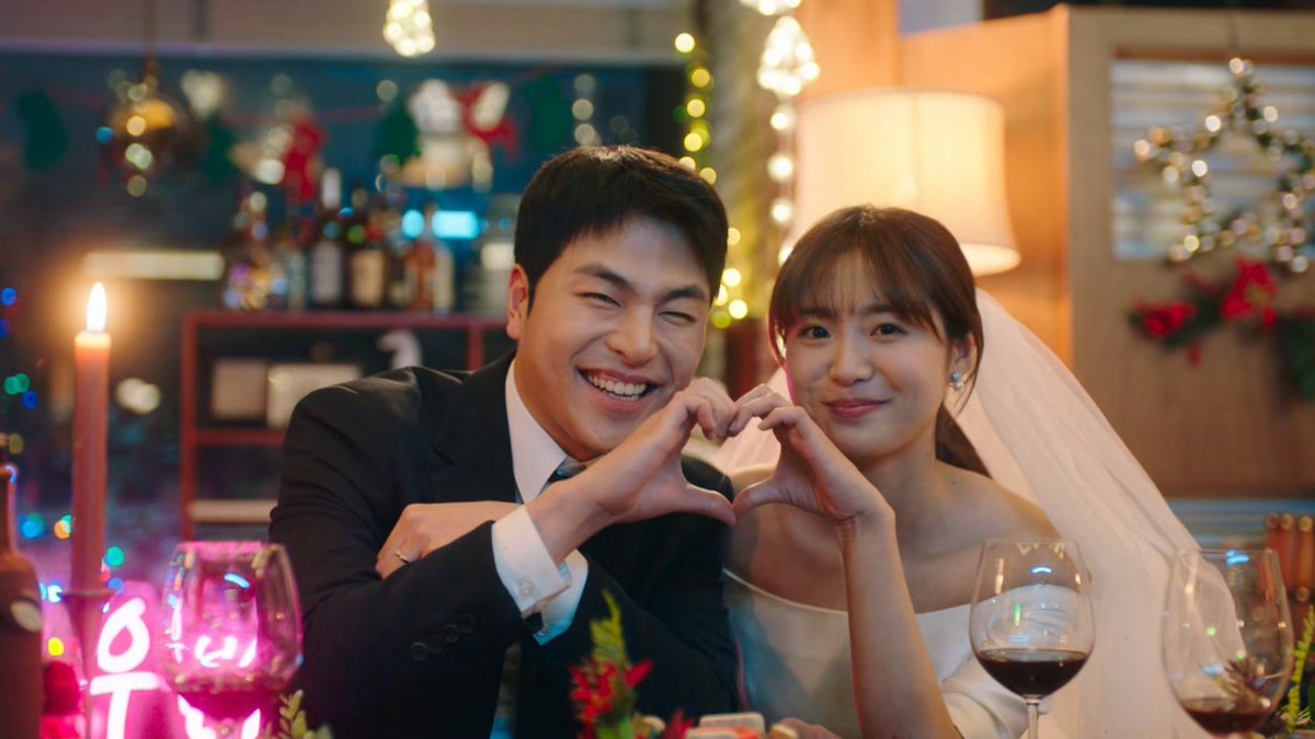 LeyviDiana's tweet photo. 45. Bora Deborah.
#Yoinna #HyunminYoon
Opinion: Un drama diferente, el cual nos muestra las situaciones de parejas en diferentes etapas hoy en día. Ame como cada pareja superó sus obstáculos y terminaron en pura dulzura. Tienen que verla 😸🫂
8/10 ⭐⭐⭐⭐ https://t.co/b29x6U4WzW