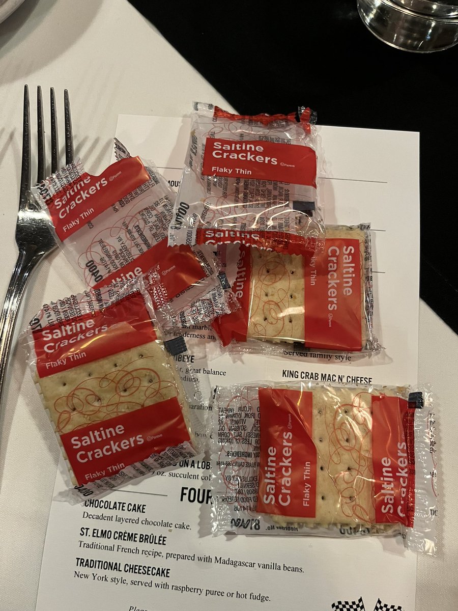 Alanis King tweet media