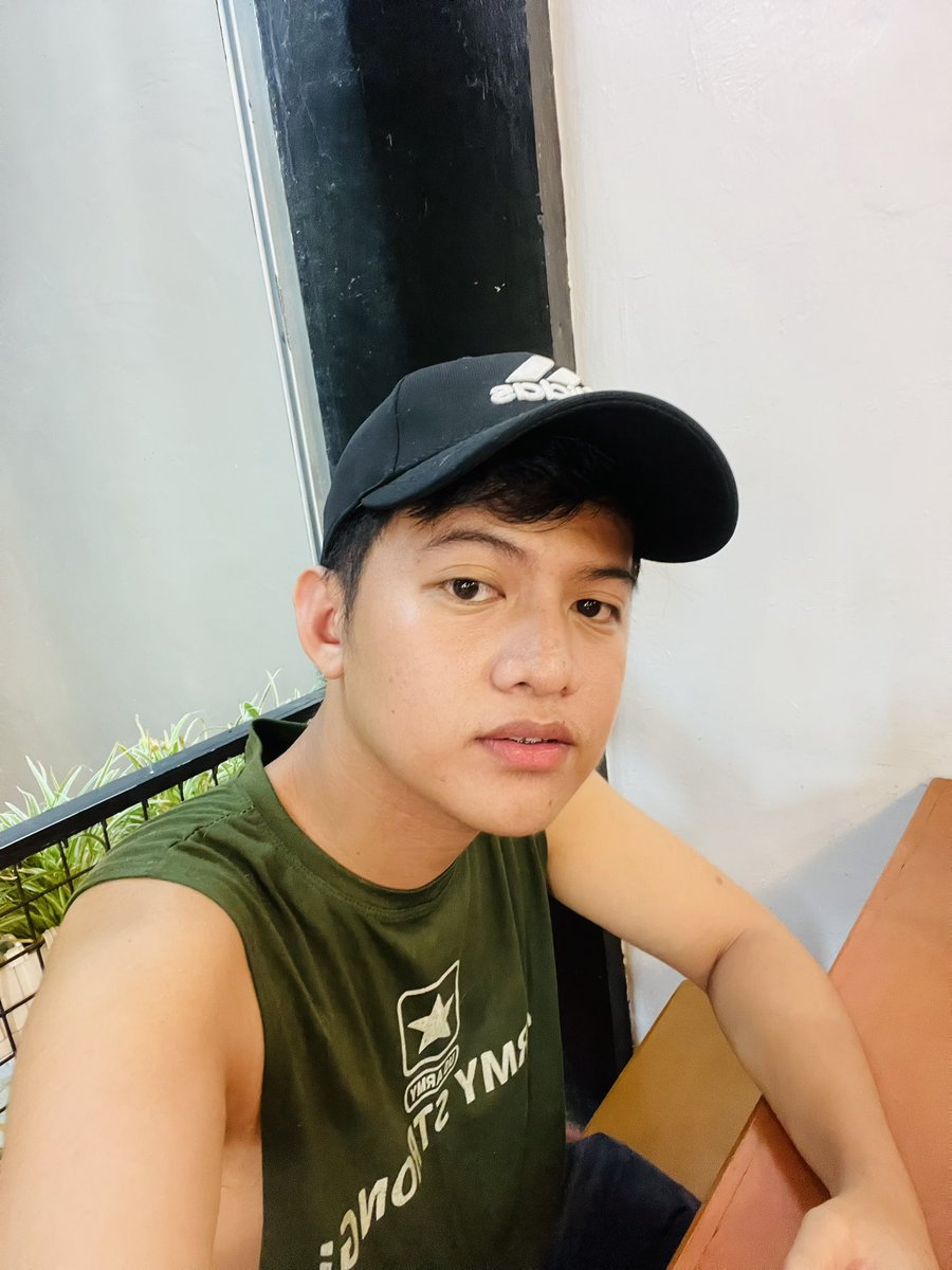 xdekdek's tweet photo. So I noticed that I never post image here on my account. Totoo palang shy at first ako 🙈😅 https://t.co/1VeOPElFyZ