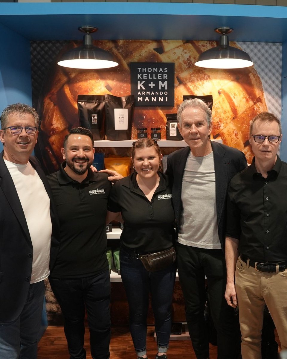 CupforCup's tweet photo. Cup4Cup joined the National Restaurant Association Show in Chicago last week highlighting our premium gluten free flour and our partner, @kellermannichocolate’s bean-to-bar &amp; Extravirgin Chocolate bars. It was such a treat to see everyone come to our booth and enjoy our products! https://t.co/72AI8XvS3w