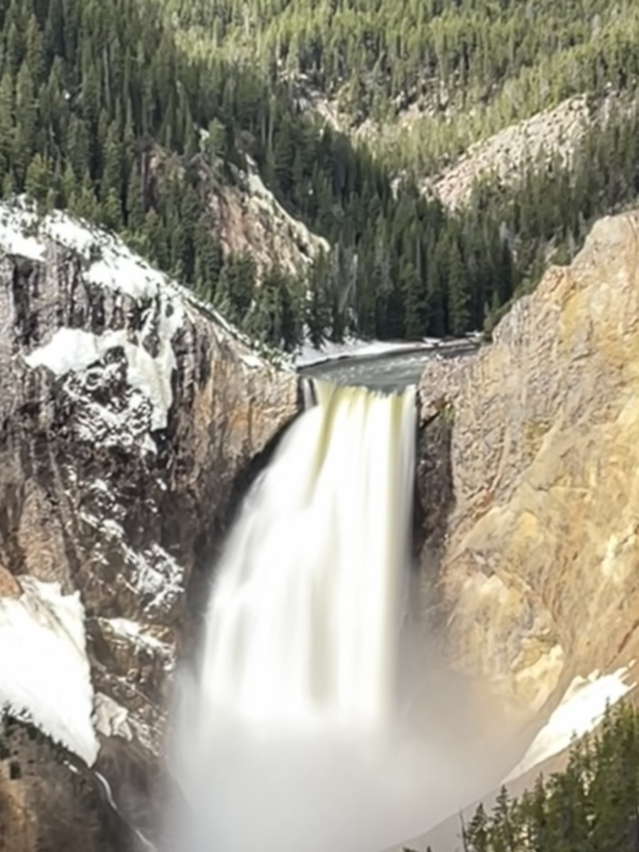 Great trip to Utah, we took a road trip out to Yellowstone, Tetons &amp; Jackson…..awesome 🇺🇸