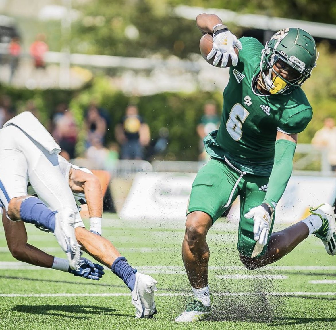 After a great visit and talk with Coach @CoachWulff & @CoachJackCP I’m beyond blessed to say that I’ve receive an Offer from Cal Poly SLO! #RideHigh @wesyerty24 @calpolyfootball @InglewoodFBall @premiumsportsla @adamgorney @GregBiggins @MohrRecruiting