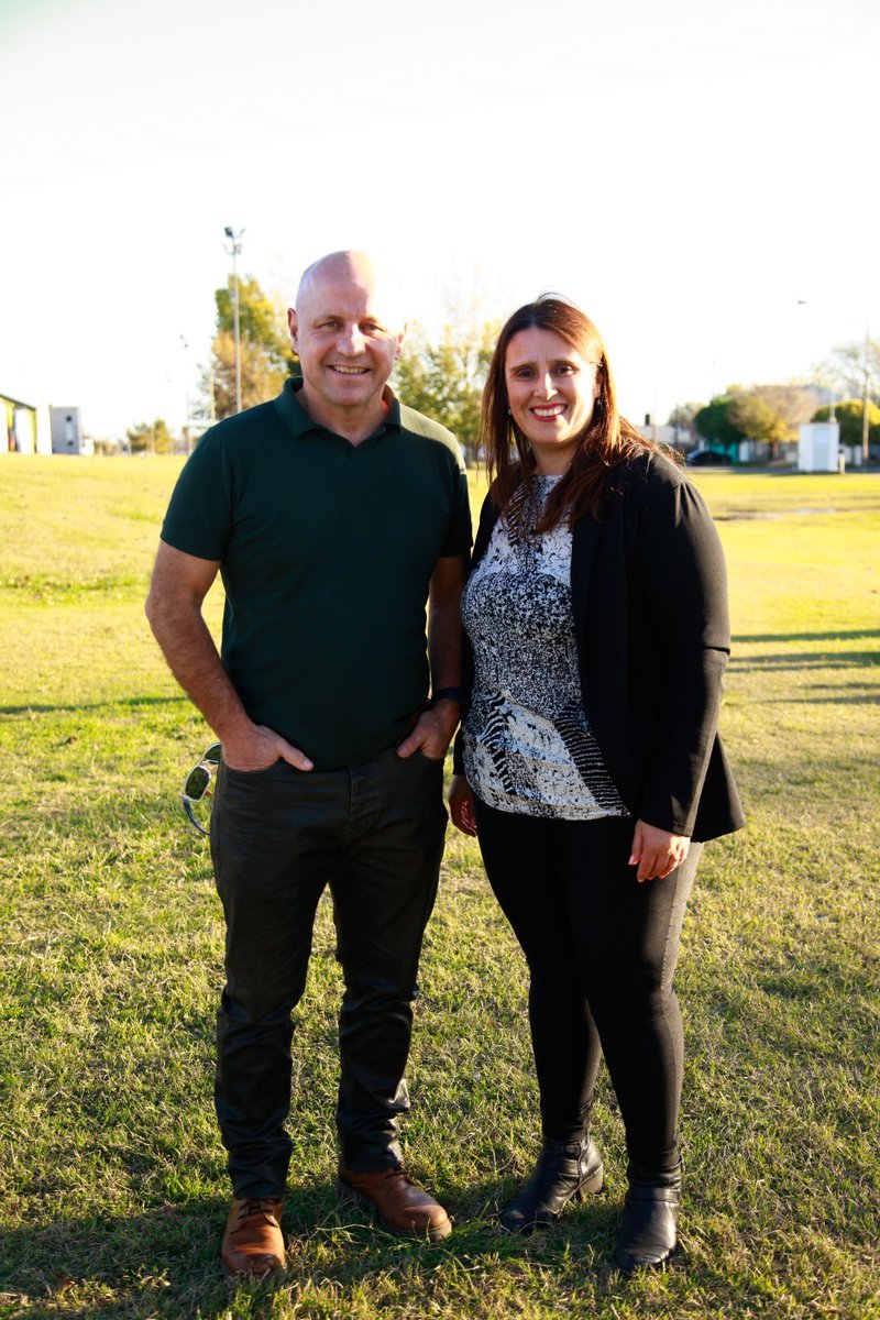 🙋 Andrea Coronel presentó a parte de su equipo de trabajo

centraldenoticias.com.ar/index.php/2023…

Se mostró con su militancia y también junto a Juan Zyla, del monzoísmo. “Trabajamos en conjunto en la mesa política Patricia 2023 junto a Dalton Jáuregui y dialogando con Adelante Radicales” dijo