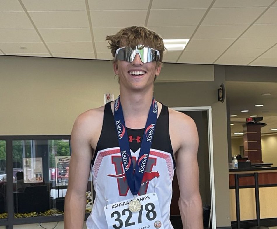 Blue Valley West tweet media