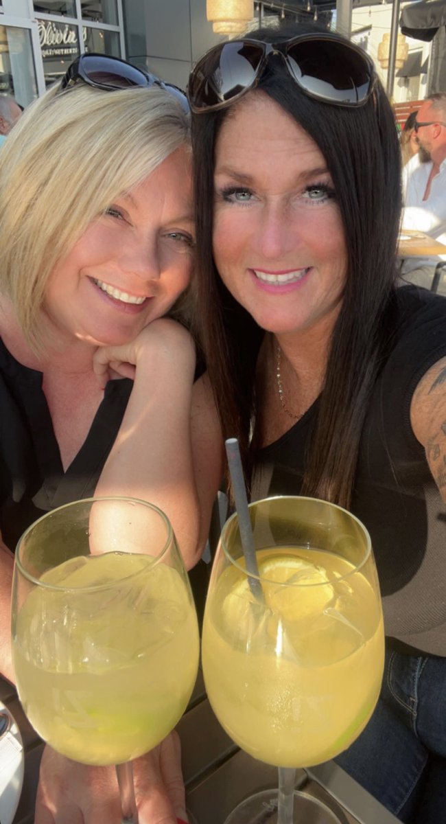 jacinthe tweet media