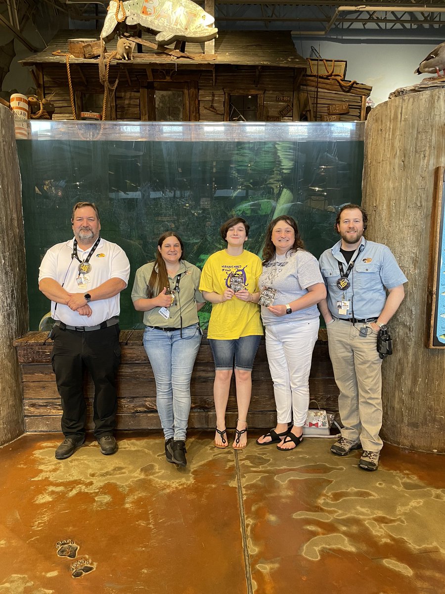 bbnursebones's tweet photo. Camp Bay Breeze received a large donation this year from Bass Pro Shops/Cabela's. Through the Outdoor Fund we will be able to purchase much needed equipment for camp. ​#OutdoorFund @BassProShops @Cabelas #ThankYou https://t.co/JrzBEPGyGo