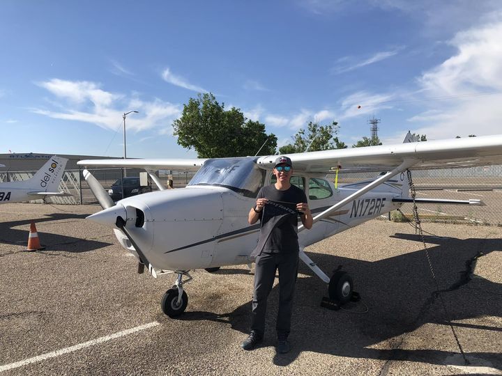 Shout out to Taylor Shepard on achieving his FIRST SOLO with us today! CFI - David Otero 

#FIRSTSOLO #studentpilot #solo #flydelsol #flightschool #flighttraining #pilotlife #flyNM #ABQsunport