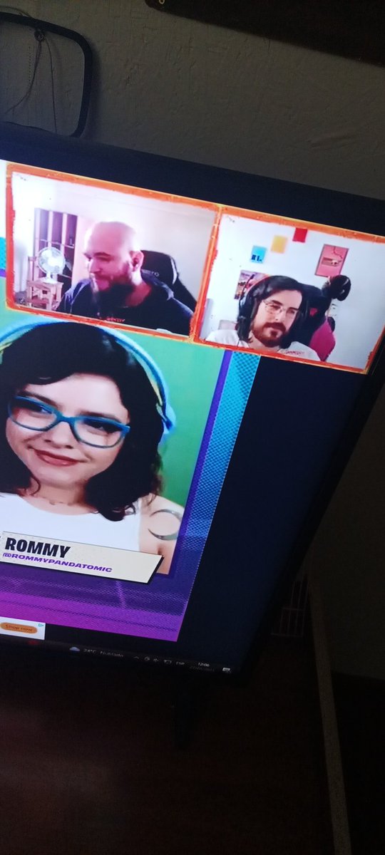 Me desperté re tarde pero evité todo tipo de spoiler posible, me puse la repetición del stream de <a href="/RinconTFT/">Rincón TFT</a> y me viví el día 2 cómo si estuviese en vivo porque no sabía los resultados. Nt  Maikeleto 🇨🇱❤️ , bien representado Nain y mañana con todo SEXsummers ctm