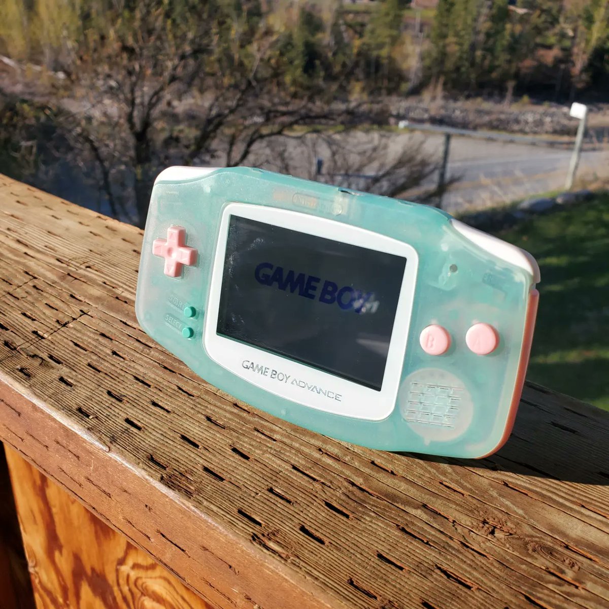 It's Memorial Day Weekend! All items in my etsy shop are 10% off starting tonight at midnight. If non of these peak your interest I'll also be offering a 15% discount to anyone who wants to build their own! Discount is valid until 12:01am 5/31/23
#gameboycustom #retro #GBAmodding