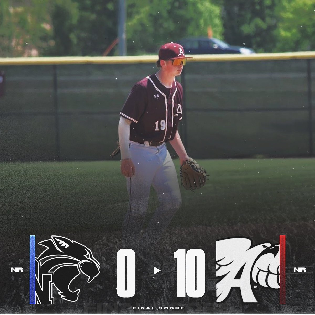 CoachVinzant's tweet photo. Hawks go 1-1 on the day with a W vs Davenport North in the nightcap. Freshman @WDavies2026 with an absolute gem in his first career start: 
4 IP | 2 H | 3 K | 0 R https://t.co/TzcP6lOIje