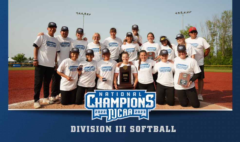 NJCAASoftball's tweet photo. 🏆 For the first time in 𝒔𝒄𝒉𝒐𝒐𝒍 𝒉𝒊𝒔𝒕𝒐𝒓𝒚...

North Dakota SCS wins the #NJCAASoftball DIII World Series after scoring six runs in the bottom of the 7th inning! 

Full Recap | https://t.co/tt13Ok6dC2 https://t.co/twIssPooyI