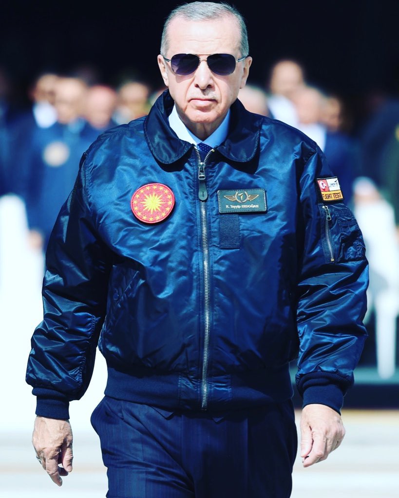 İnnâ fetahnâ leke fethan mübina !

Sandıklara sahip çıkalım ! Zaferimizi kutlayalım.

Haydi Bismillah 🇹🇷