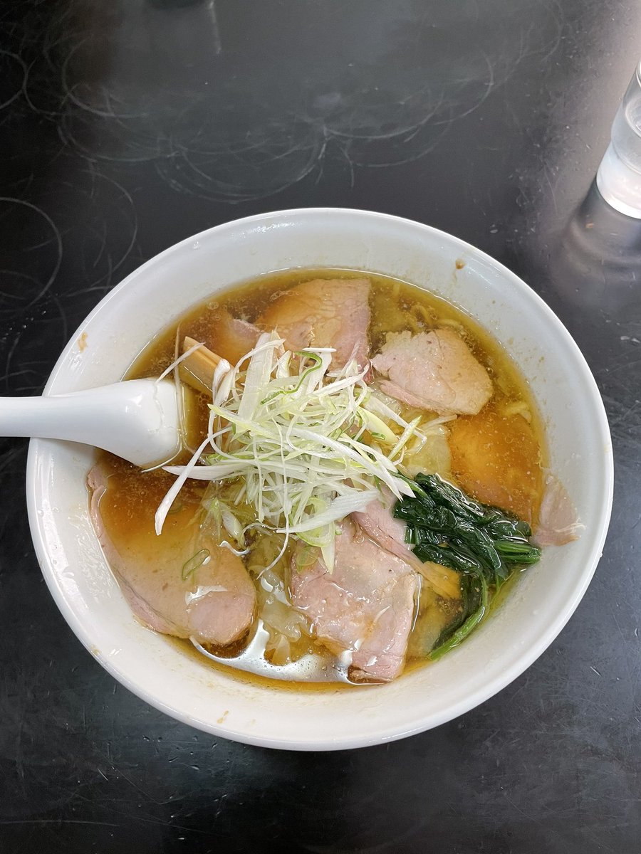mensta_official's tweet photo. 手打 焔

手打チャーシューワンタンメン 

#ラーメン #らーめん #noodle #ramen #栃木県  #那須塩原市 #手打焔 #2023年 #63杯目 #注文制 #接客丁寧 #大変美味しくすすれました #ごっそれい #メンスタグラム #めんすたぐらむ #麺スタグラム #麺すたぐらむ #ラーメン部 #よちょぱと麺活 #susuru_tv https://t.co/KGNOPMGjtj