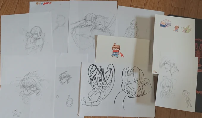 トリミングすると分からないけど、紙の使い方で人間性がよく分かるなァと。紙も画材も好きに使ってくれって言ってるのに毎回キレイにまとめるのはなんでなん('ཀ`) 
