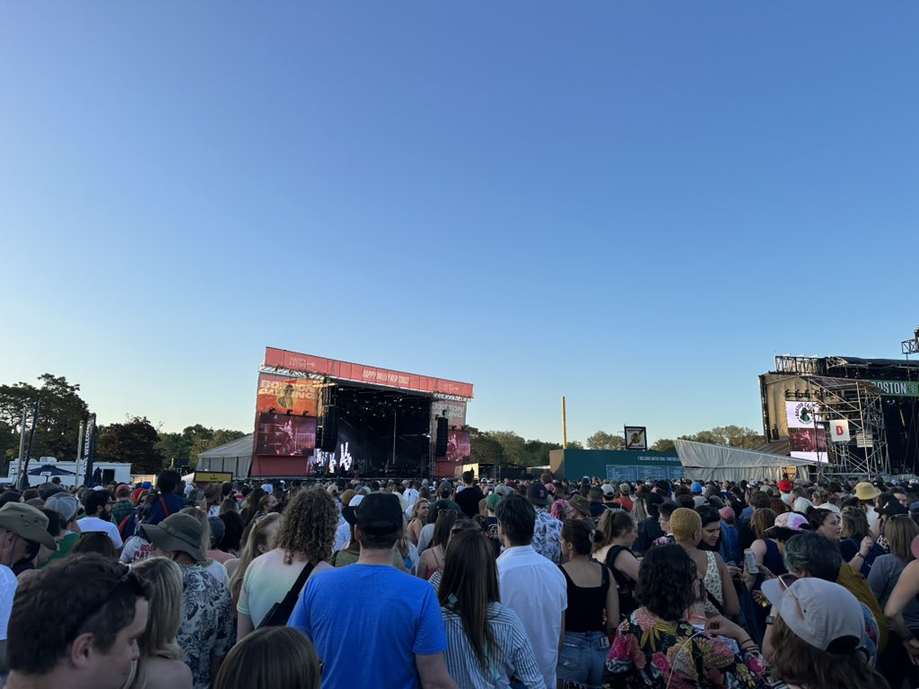 Aspiring Himbo tweet media