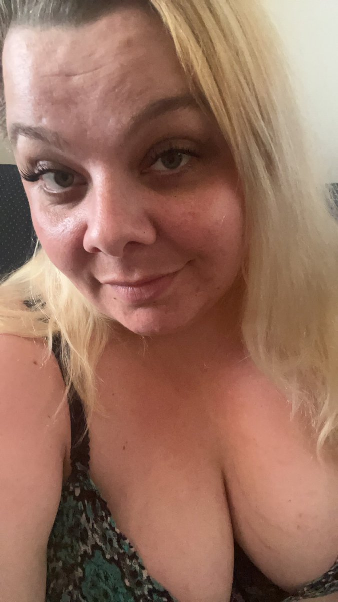NotsoIn92's tweet photo. Sub to my OF #linkinbio #OF #onlyfans #onlyfansbabe #bbw #adultcontent https://t.co/OewfwVgyNc