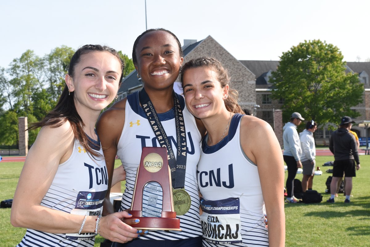 Some All-American Flicks 📸🤩

The <a href="/tcnjxctrack/">TCNJ XC / T&F</a>  Women’s team rounded out the 2023 NCAA Outdoor Championships with 10 points to tie for 21st overall. 

#TCNJ #LionPride
