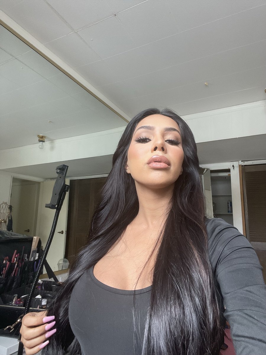 gurneet dosanjh on Twitter: "http://OnlyFans/dosanjh comeeee on over"