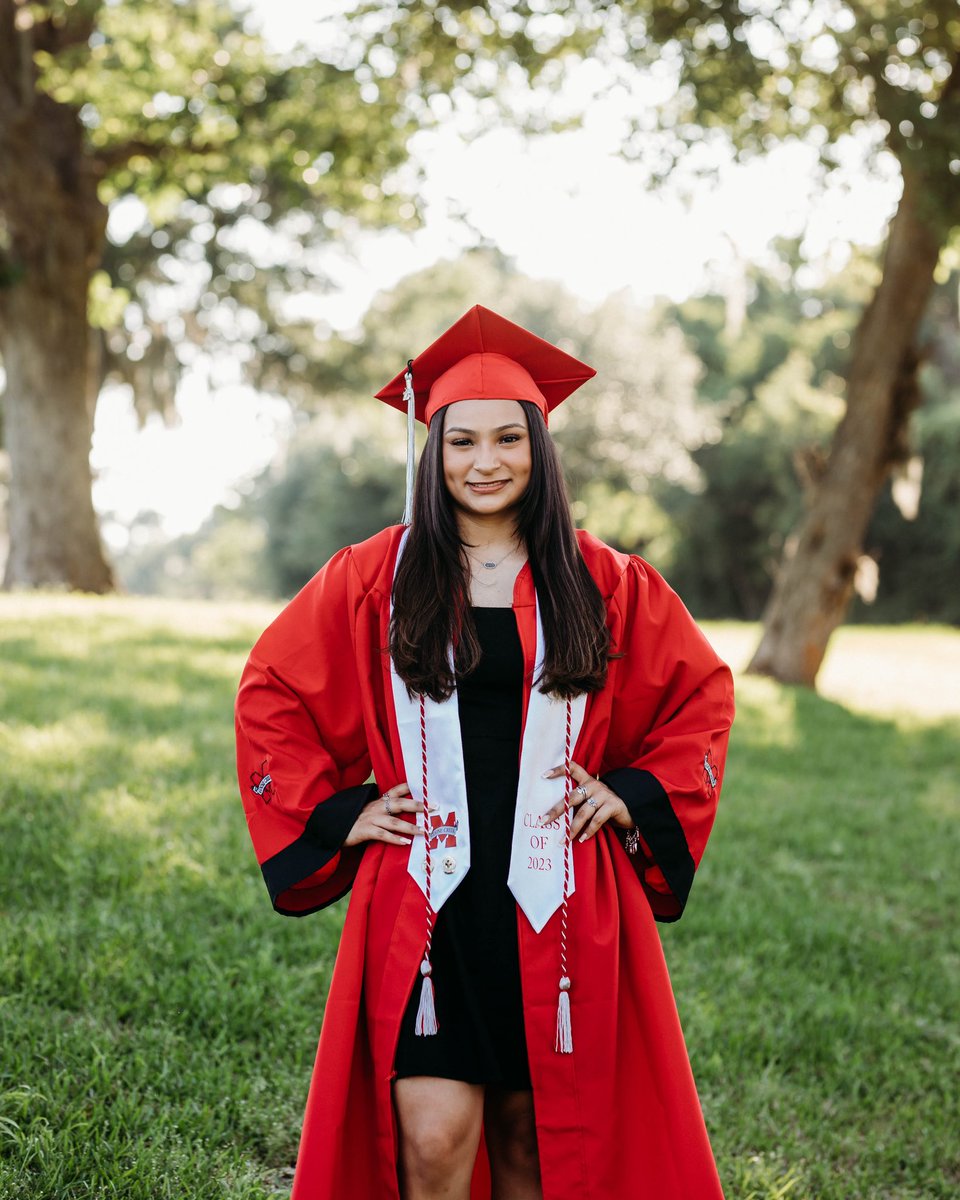 m0niLuV's tweet photo. #GCMCLASSOF2023 Congratulations Jaymee, we’re so proud of you!!  We love you!!! https://t.co/ycq7WzYquS