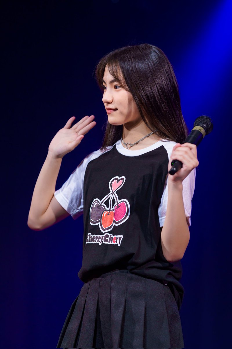 urraco1974's tweet photo. ncpnで全国のモデルちゃんと仲良くなったよー👩‍❤️‍👩と教えてくれたりーおーちゃん、

おヴィジュはクールに見えるけど、フレンドリーで性格が神

2023.5.20.
LIVEHOUSE MODS
チェリーチェリ ラストライブ

#チェリーチェリ
#colors沖縄 
#リオ
#具志川莉央(JC2) https://t.co/Bz9RaM8TwS